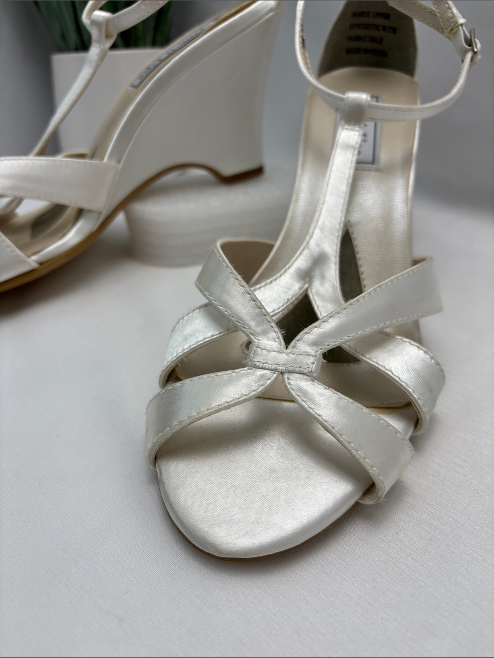 Touch Ups Women 8.5 Ivory Satin Wedge with Ankle Strap #385